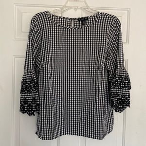 Black/white gingham blouse